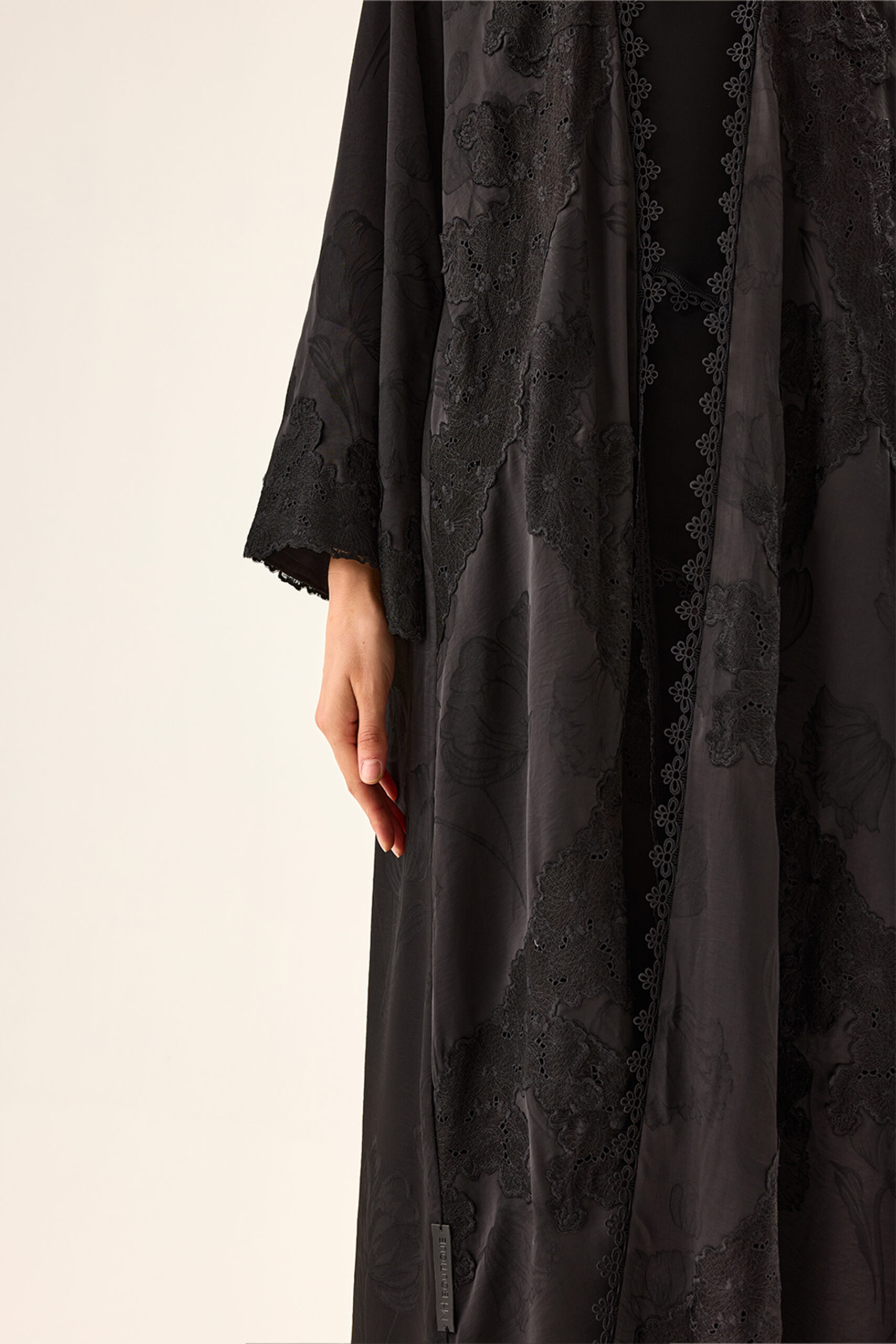 SF26-018 - Image 19