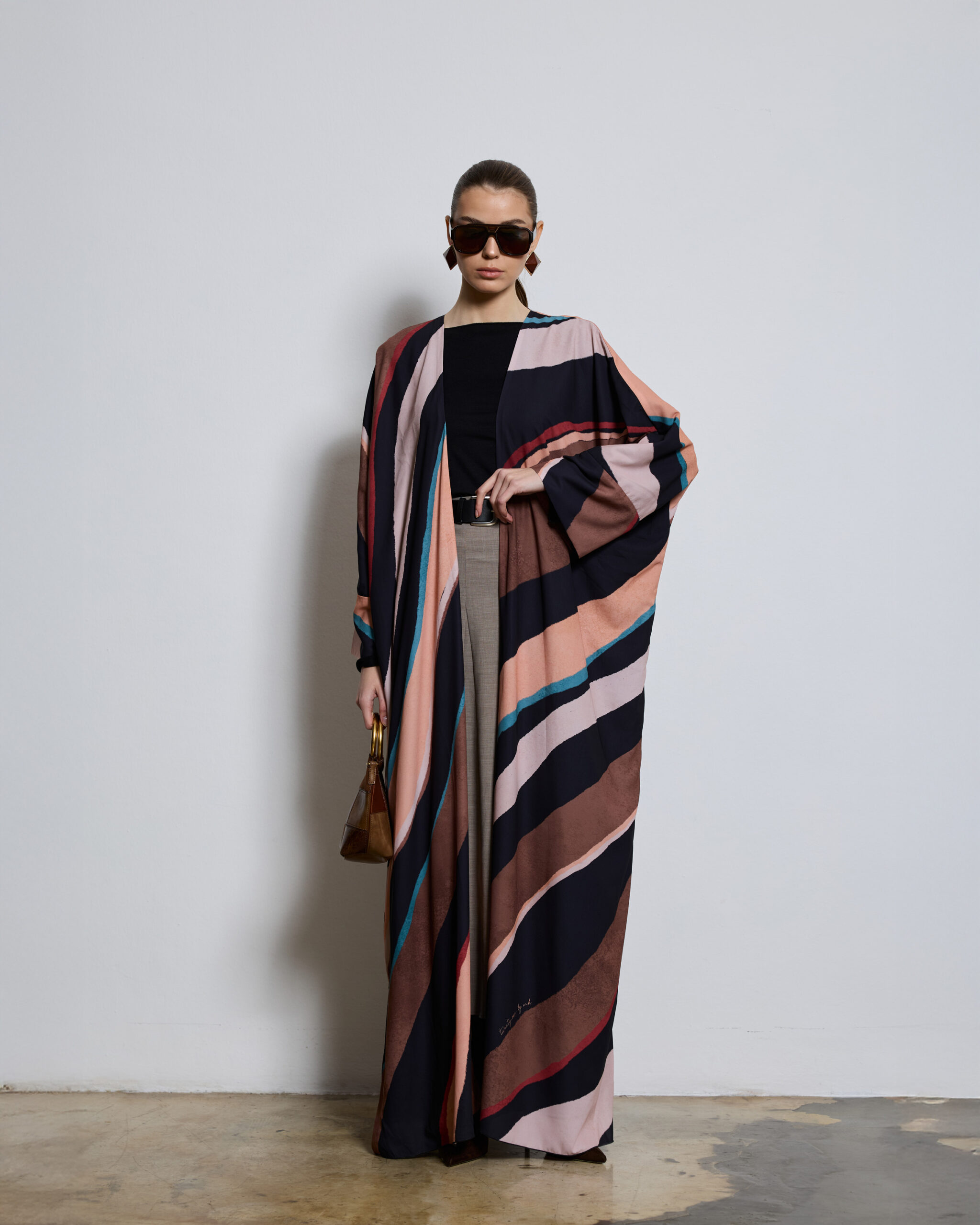 SW26-046 - Image 2